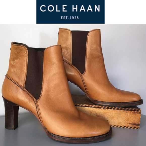 🐎 Cole Haan Country 10 B Boot Pull-on Heels Tread - Picture 2 of 8
